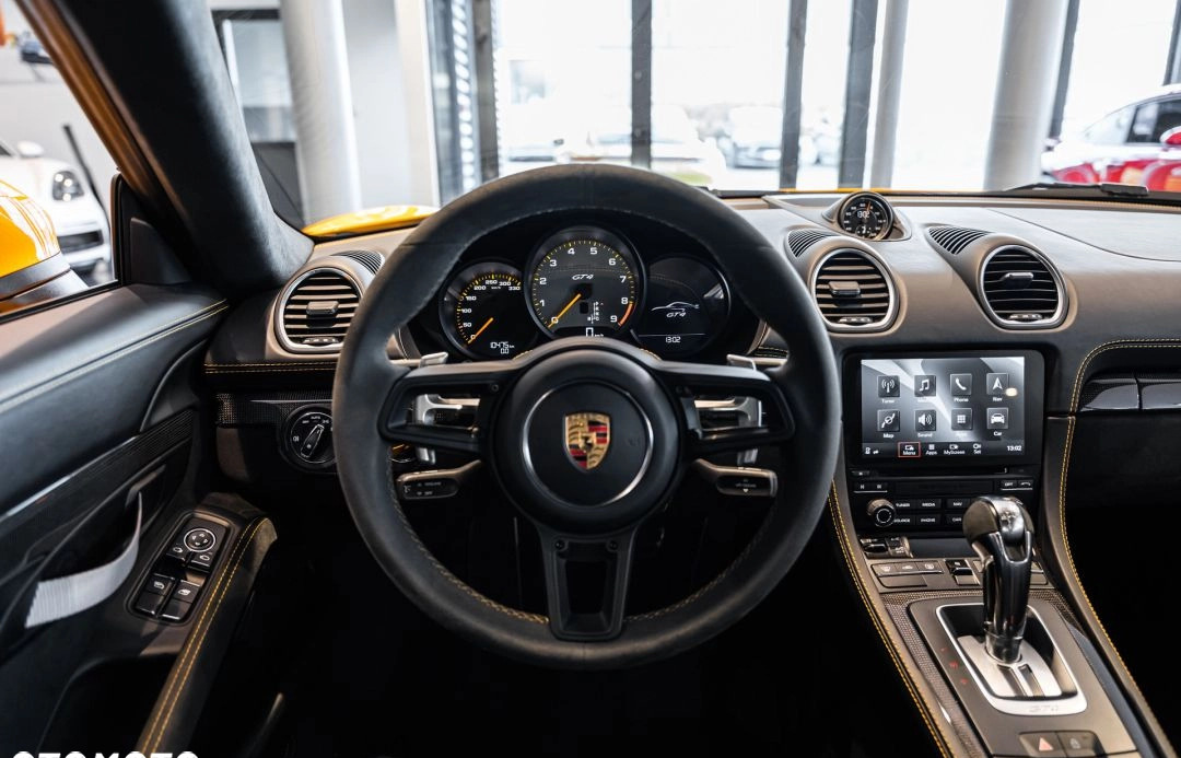 Porsche 718 Cayman cena 697718 przebieg: 10500, rok produkcji 2021 z Lubaczów małe 596